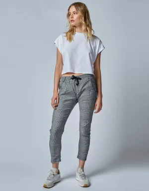 Active Mono Check Jeans