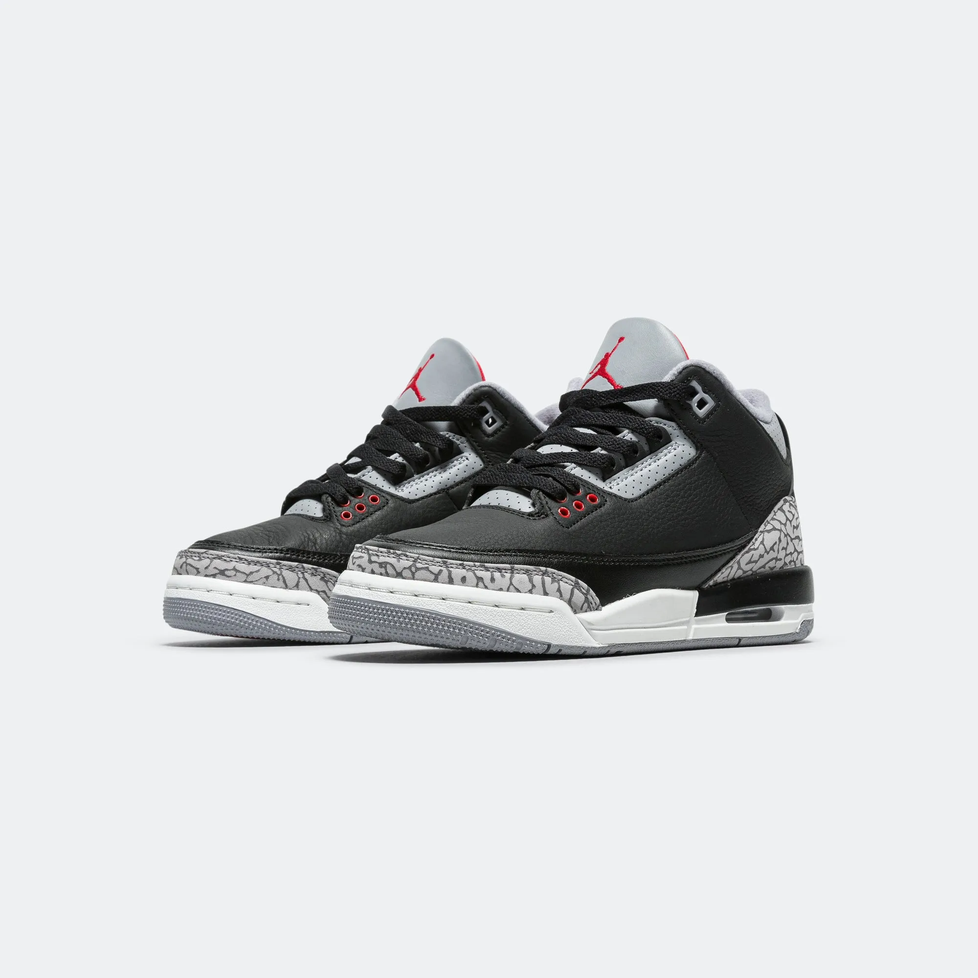 Air Jordan 3 Retro (GS) - Black/Fire Red-Cement Grey-Summit White