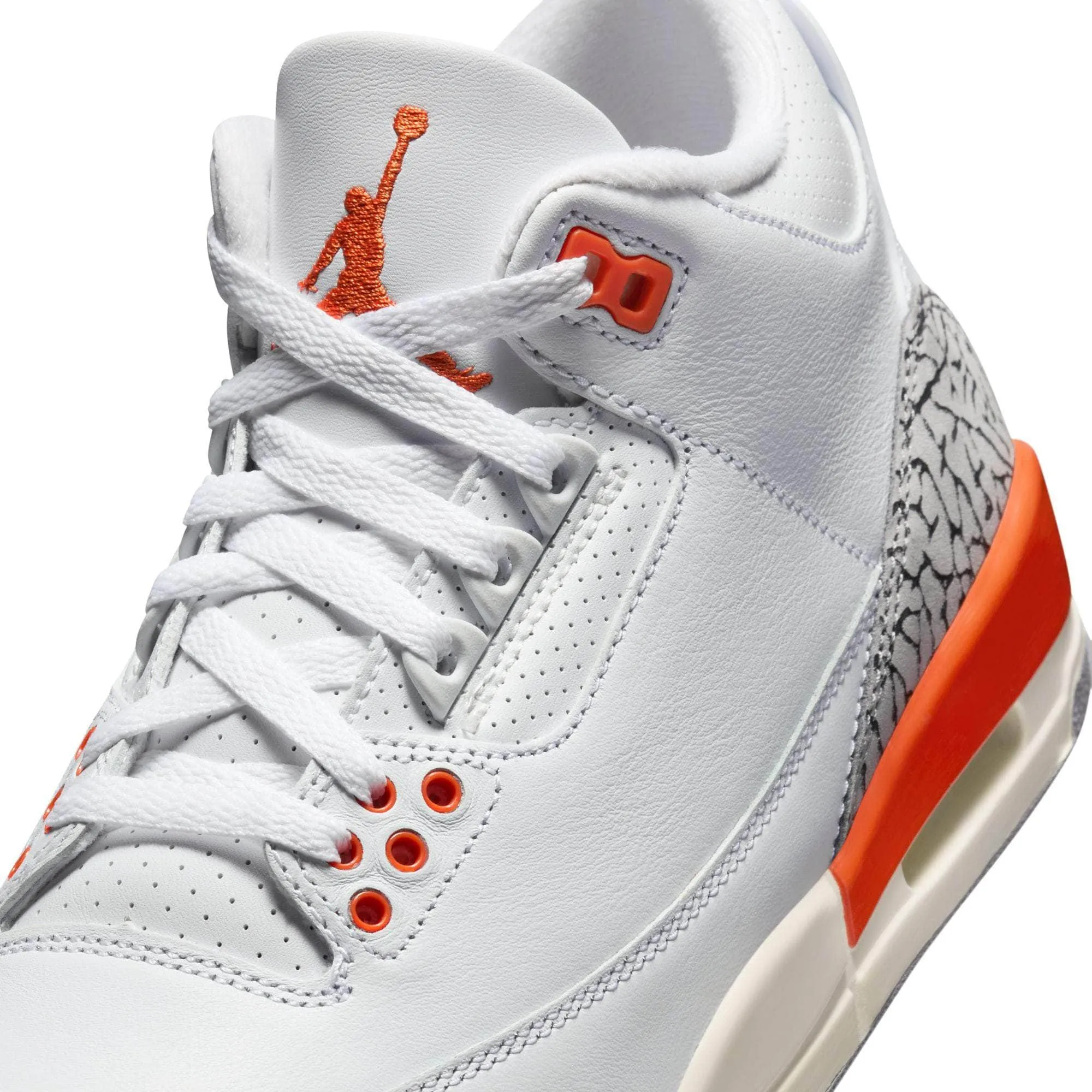 Air Jordan 3 Retro "Georgia Peach" - Women's