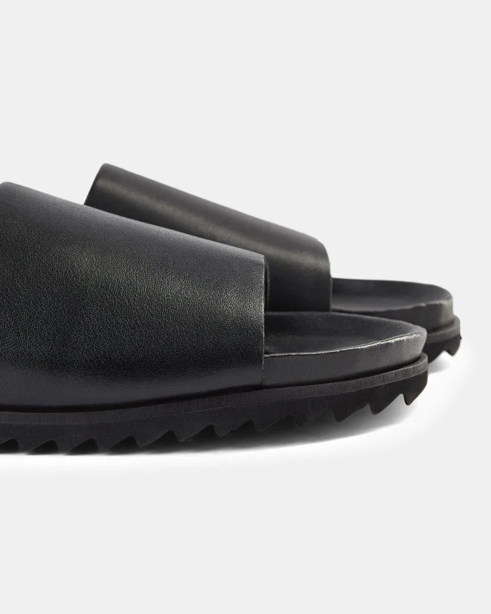 Augustin Slipper (Black)