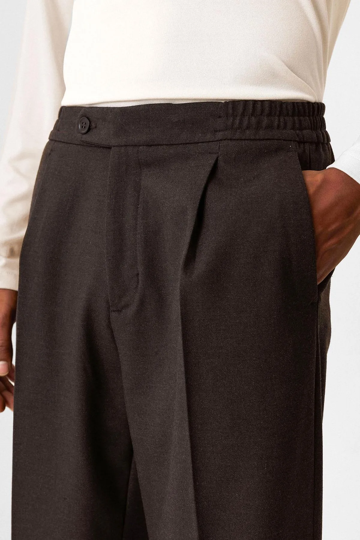 Brown Elastic Waist Baggy Men's Trousers -Wessi