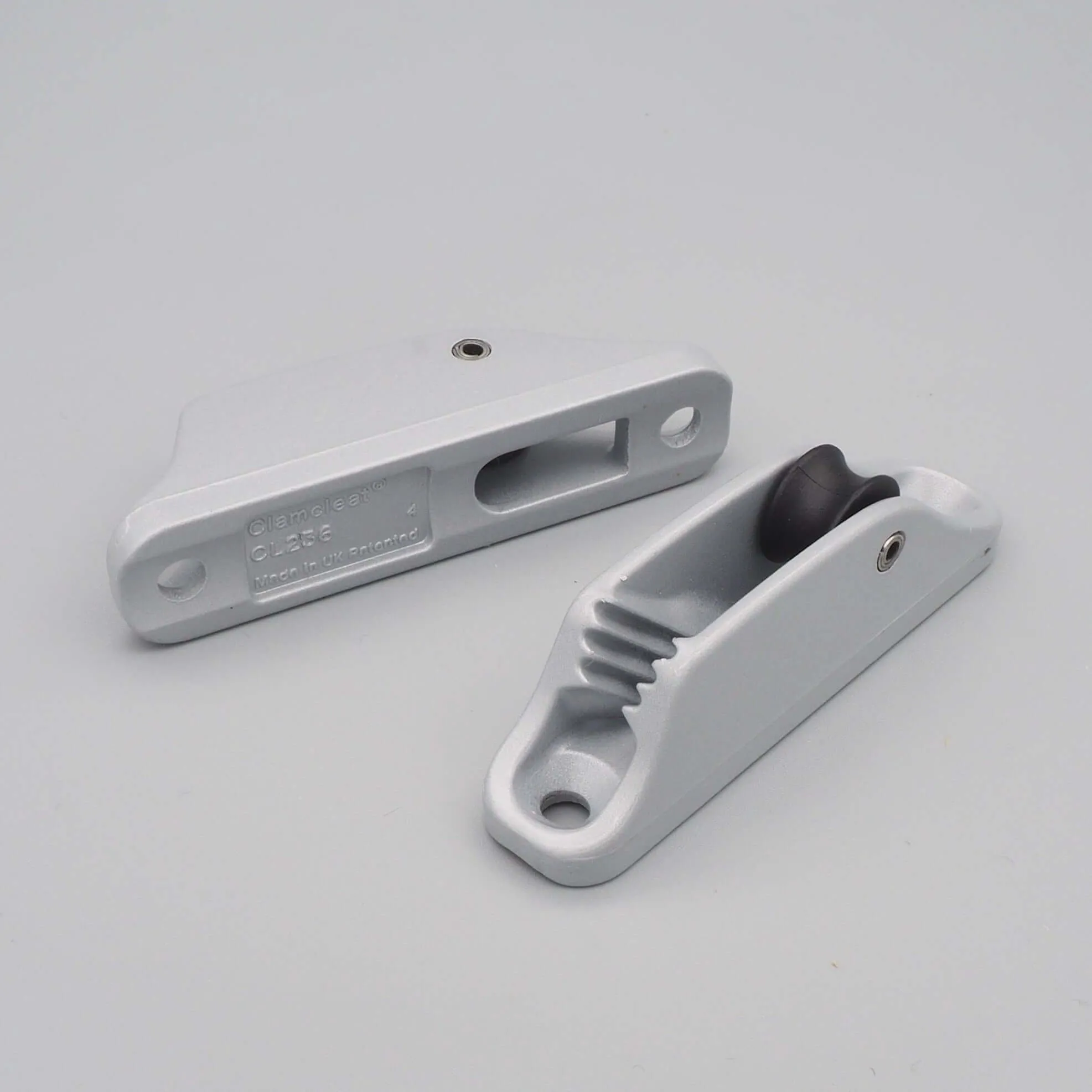 Clam Cleat CL236