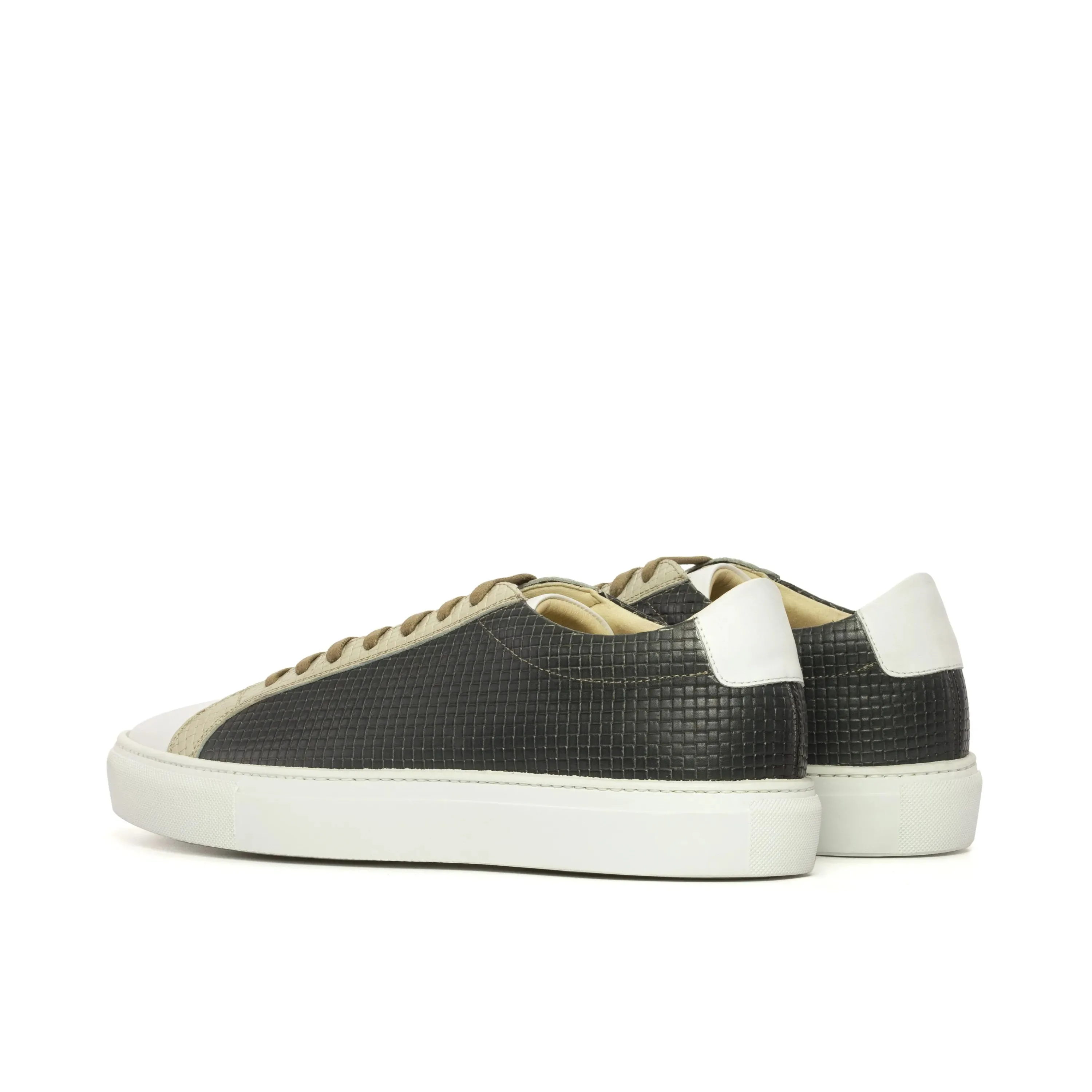 Cloudy low kick Sneaker