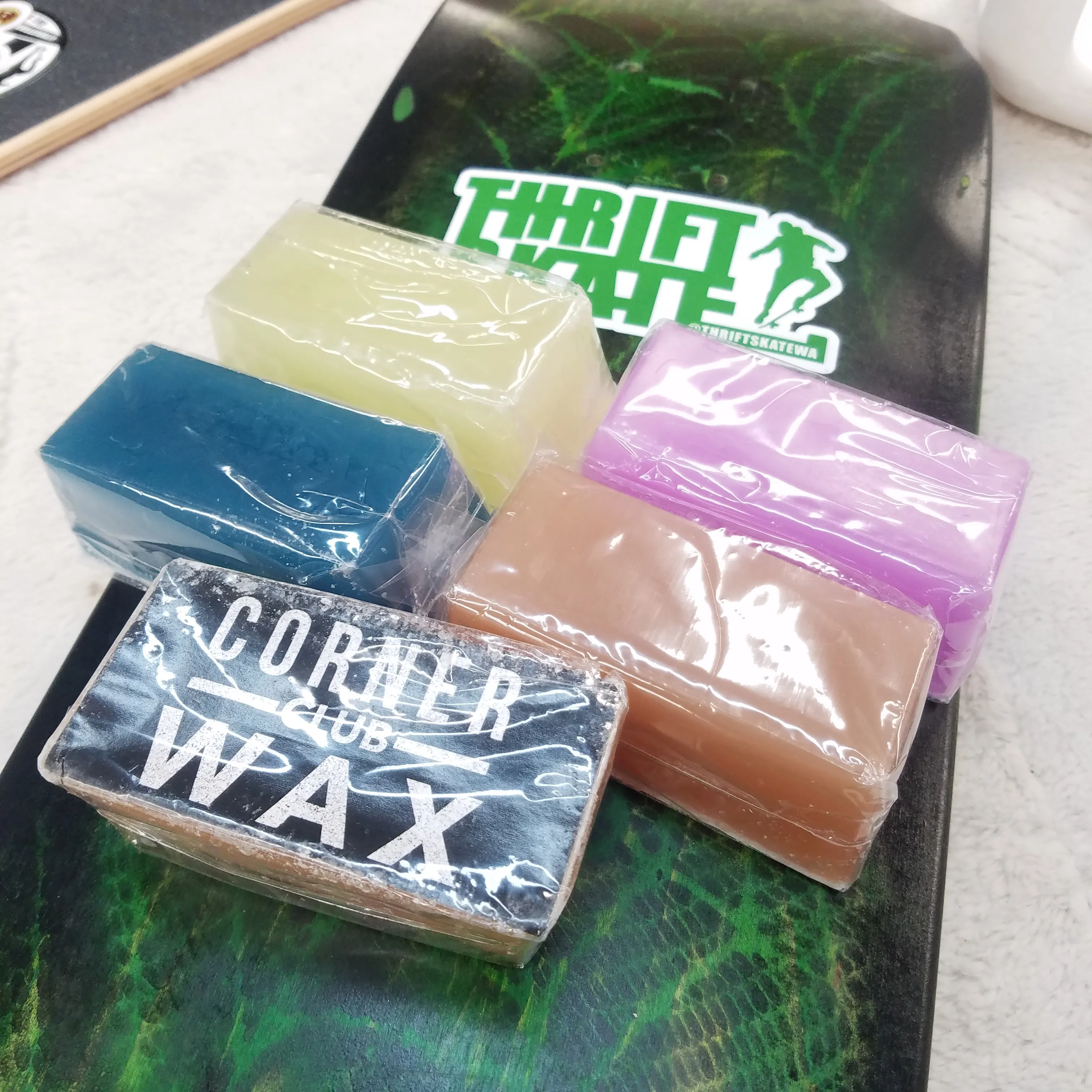 Corner Club skateboarding wax