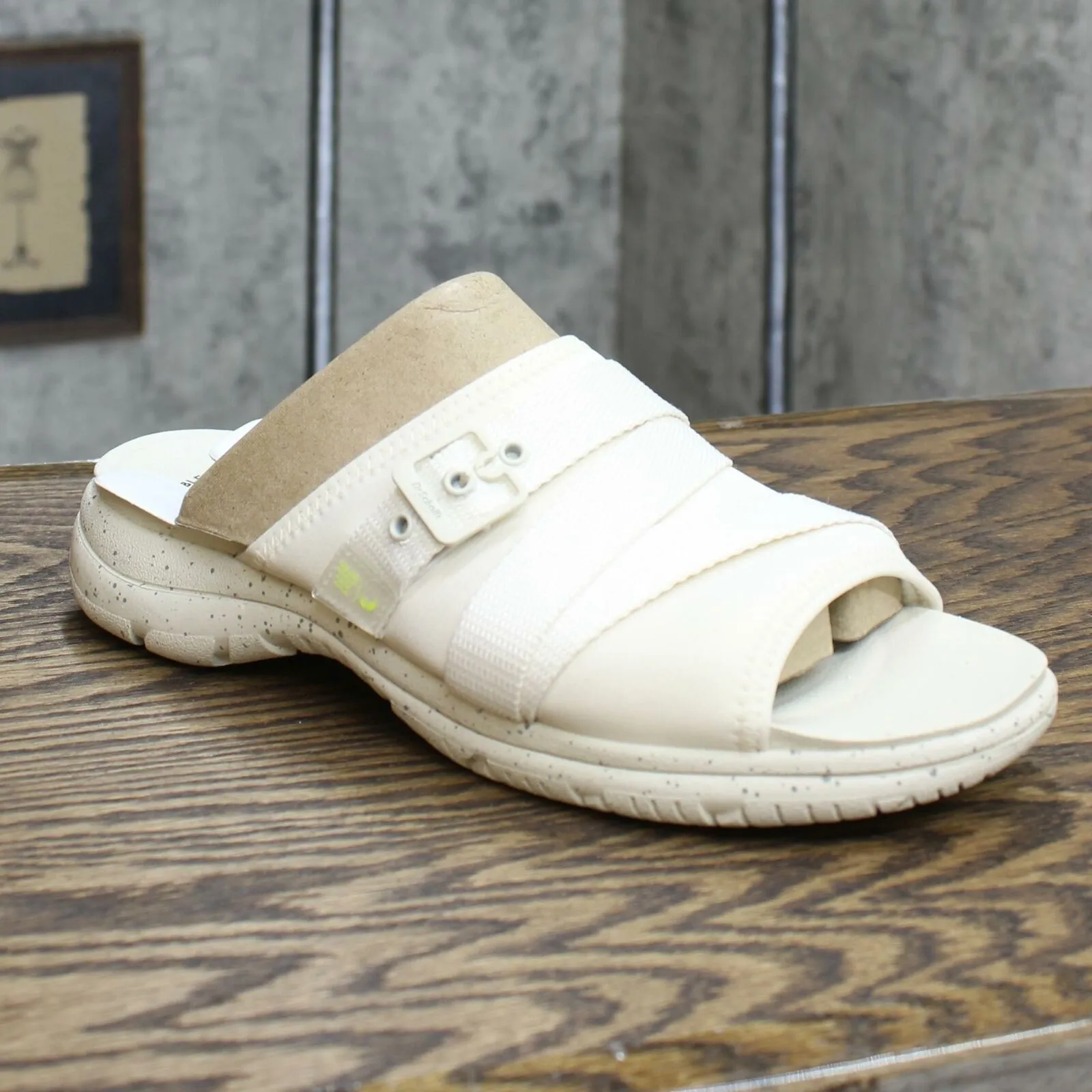 Dr. Scholls Essentials Women's Adelle Slide Sandals Tofu 9M