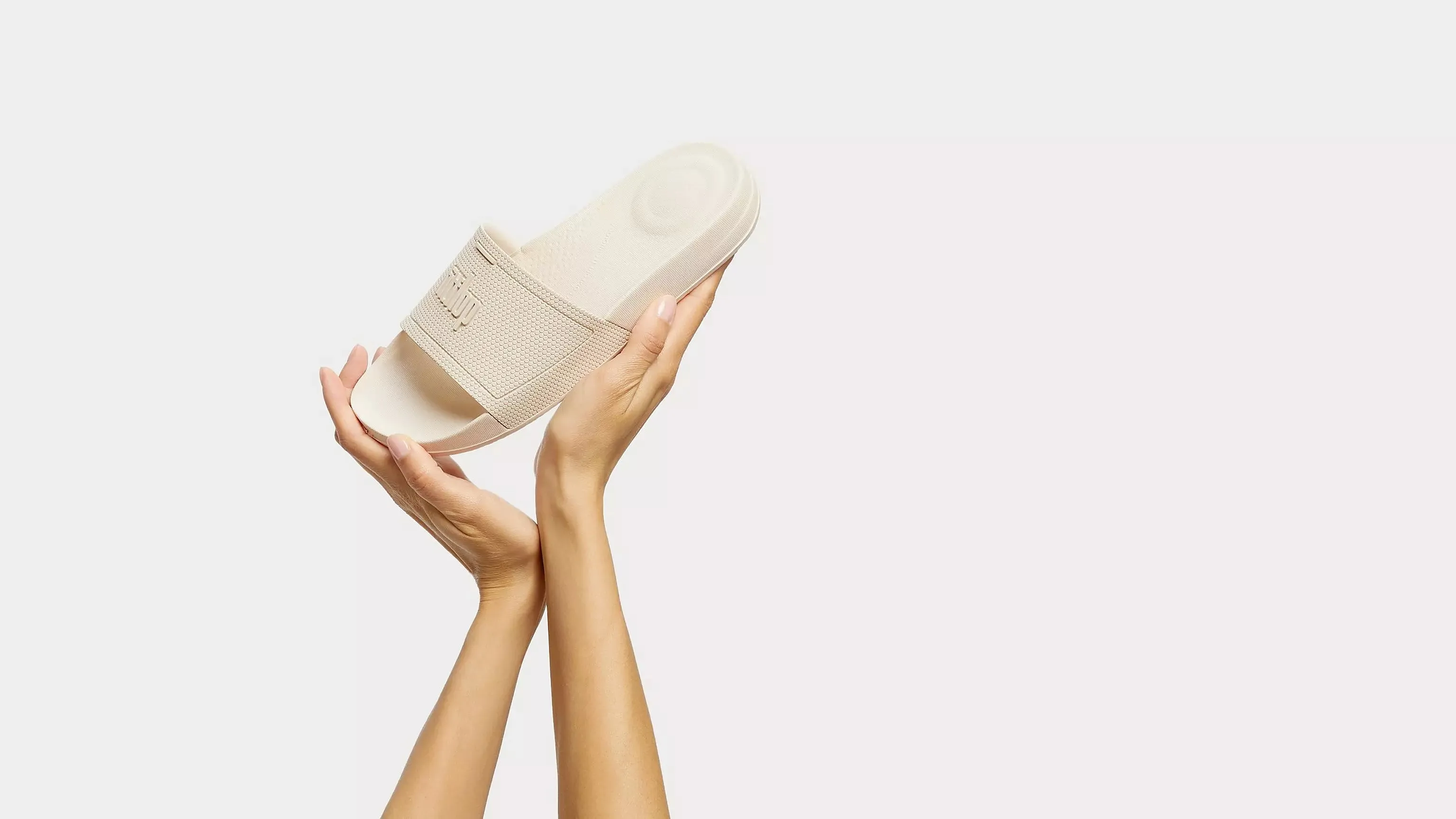 FitFlop IQUSHION Pool Slides