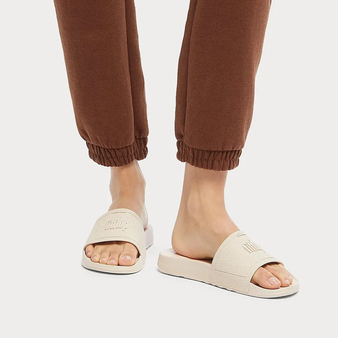 FitFlop IQUSHION Pool Slides