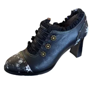 Hand Painted Round Toe Leather Bootie