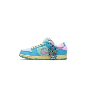 Nike SB Dunk Low Verdy Visty