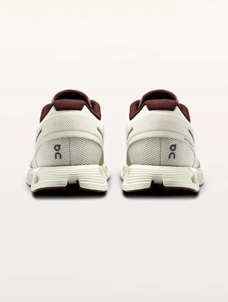 ON Running Cloud 5 Sneaker in Ice/Haze