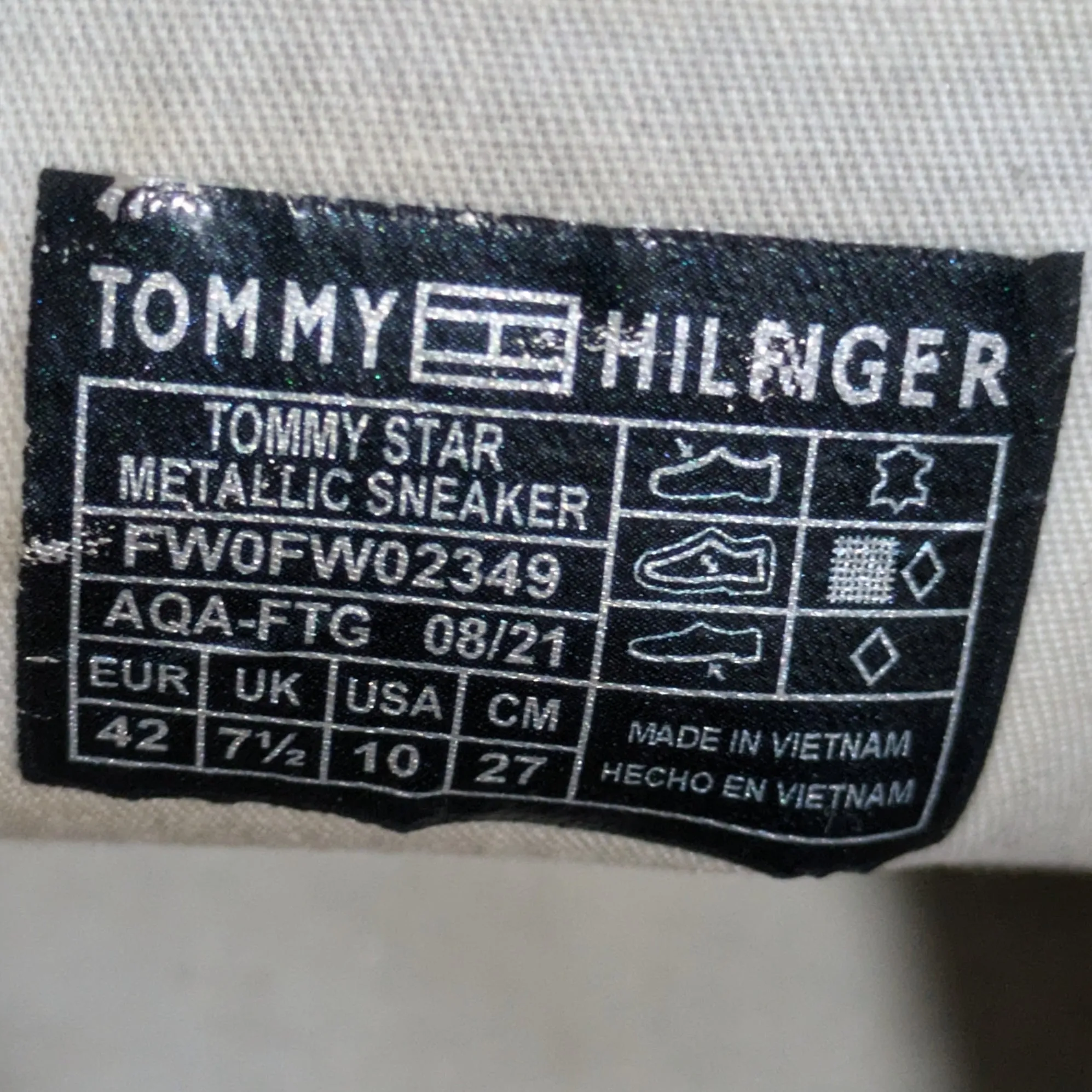 Tommy Hilfiger Star Metallic Sneakers Size UK 7.5 / EU 42 / US 10